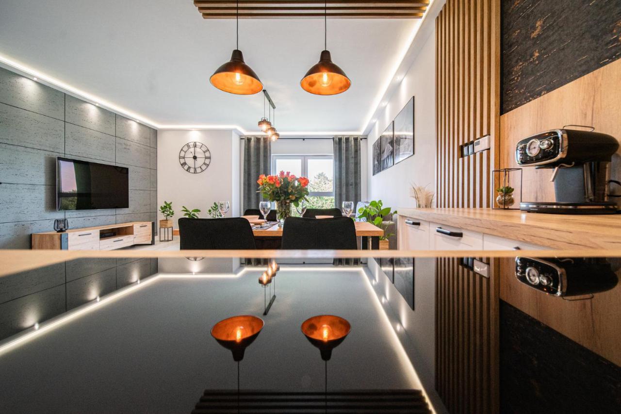 Apartament Duzy Staw Apartment เยเลเนียกูรา ภายนอก รูปภาพ
