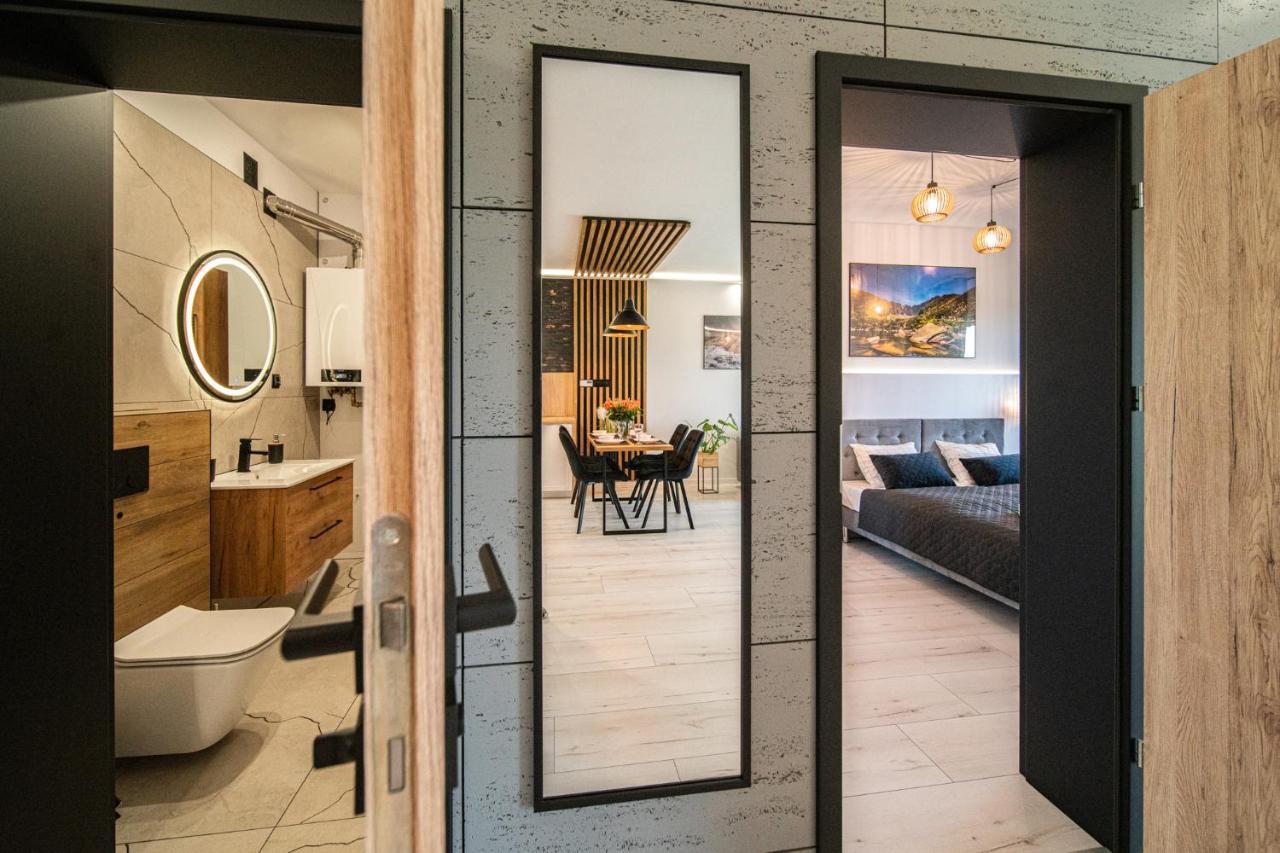 Apartament Duzy Staw Apartment เยเลเนียกูรา ภายนอก รูปภาพ