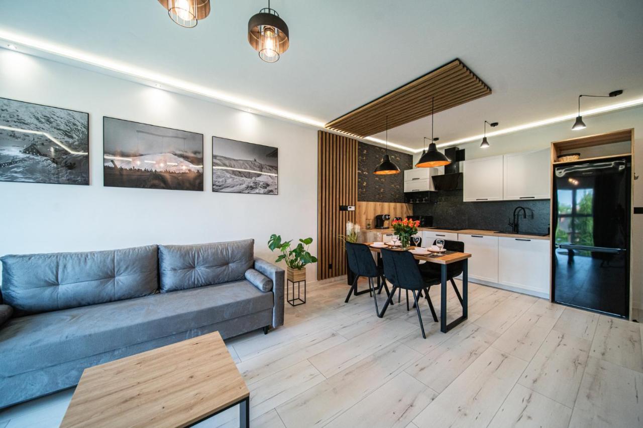 Apartament Duzy Staw Apartment เยเลเนียกูรา ภายนอก รูปภาพ