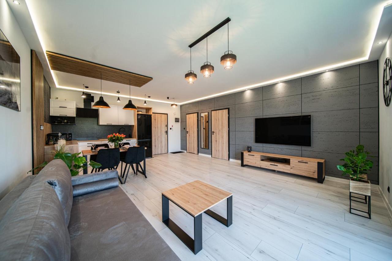 Apartament Duzy Staw Apartment เยเลเนียกูรา ภายนอก รูปภาพ